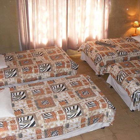 Harnas Wildlife Foundation Gobabis Экстерьер фото